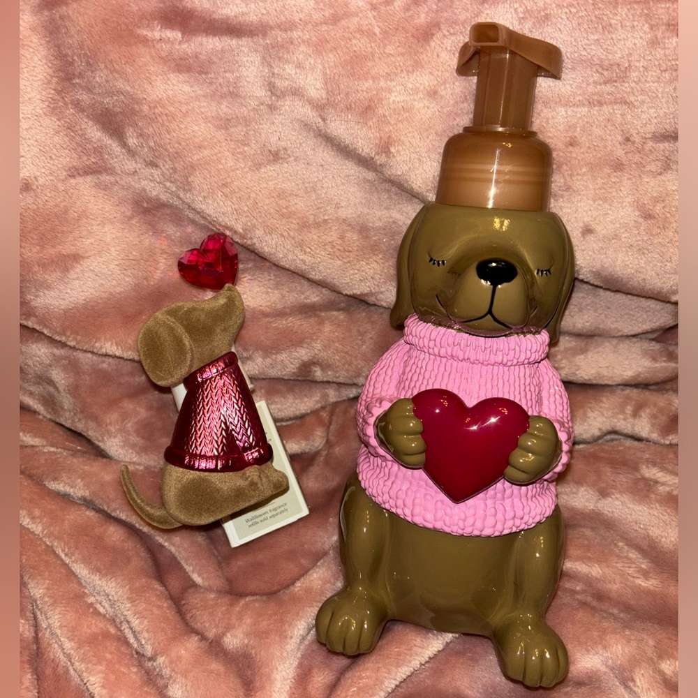 Bath and Body Works Valentine's Day Dachshund Soap Dispenser and Wallflower